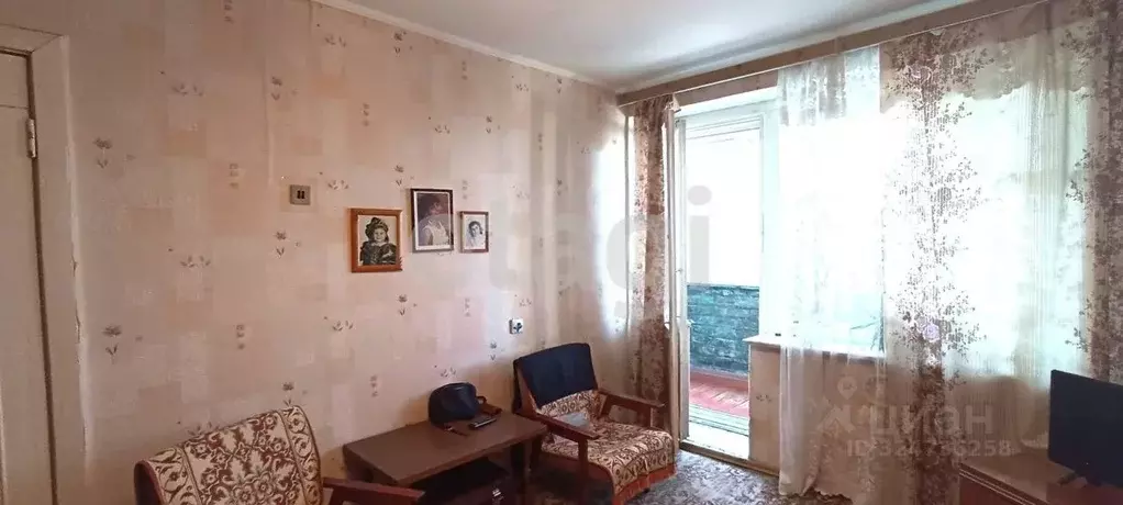 2-к кв. Брянская область, Брянск ул. Энгельса, 4 (49.3 м) - Фото 2