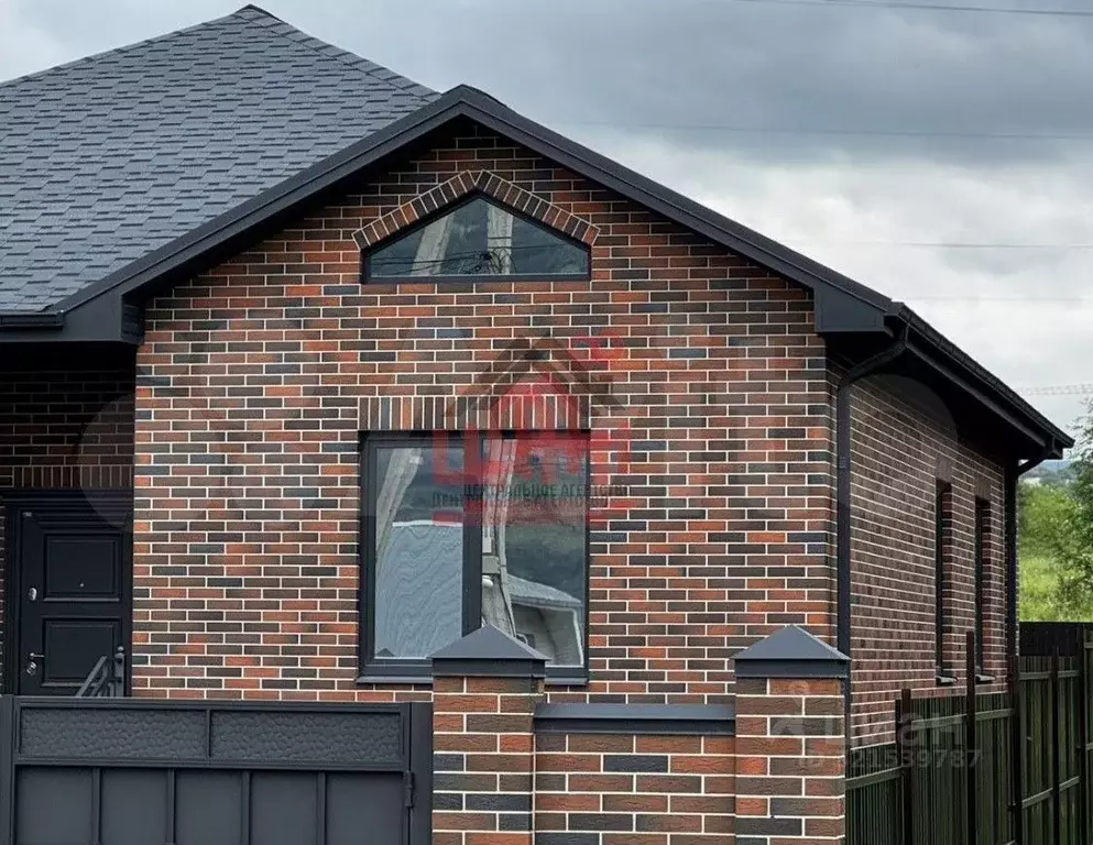 Дом в Ставропольский край, Предгорный муниципальный округ, пос. ... - Фото 1