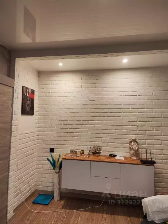 2-к кв. Омская область, Омск Нефтезаводская ул., 1 (43.1 м) - Фото 1