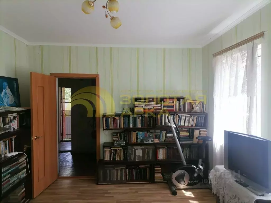 Дом в Краснодарский край, Крымский район, с. Мерчанское Советская ул. ... - Фото 2