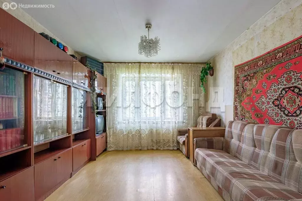3-комнатная квартира: Новосибирск, улица Сибиряков-Гвардейцев, 44/6 ... - Фото 1