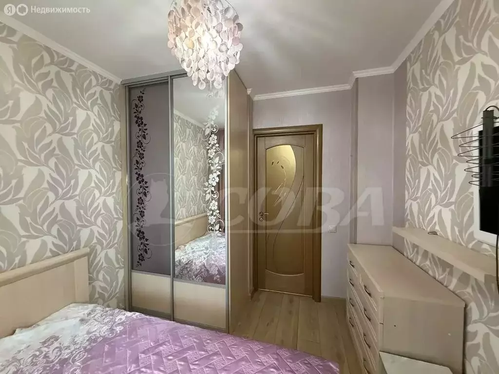 1-комнатная квартира: Тюмень, улица Новосёлов, 12 (35.4 м) - Фото 1