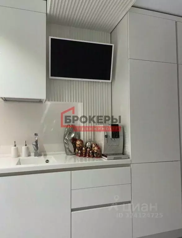 1-к кв. Севастополь ул. Челнокова, 17к2А (40.8 м) - Фото 2