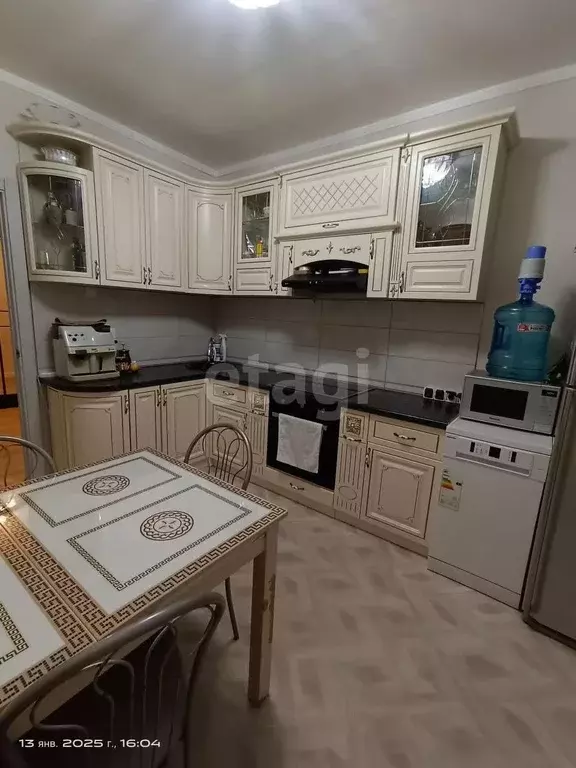 Квартира, 3 комнаты, 72.3 м - Фото 1