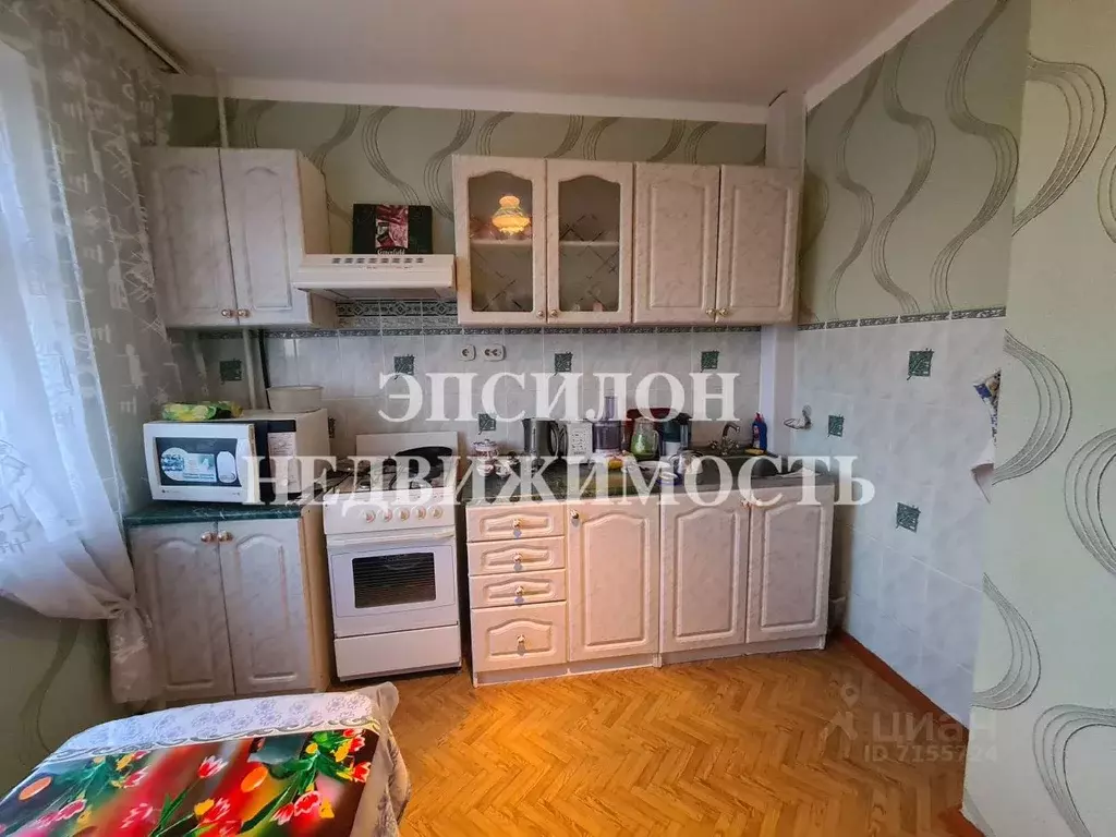 3-к кв. Курская область, Курск ул. Крюкова, 7 (73.0 м) - Фото 1