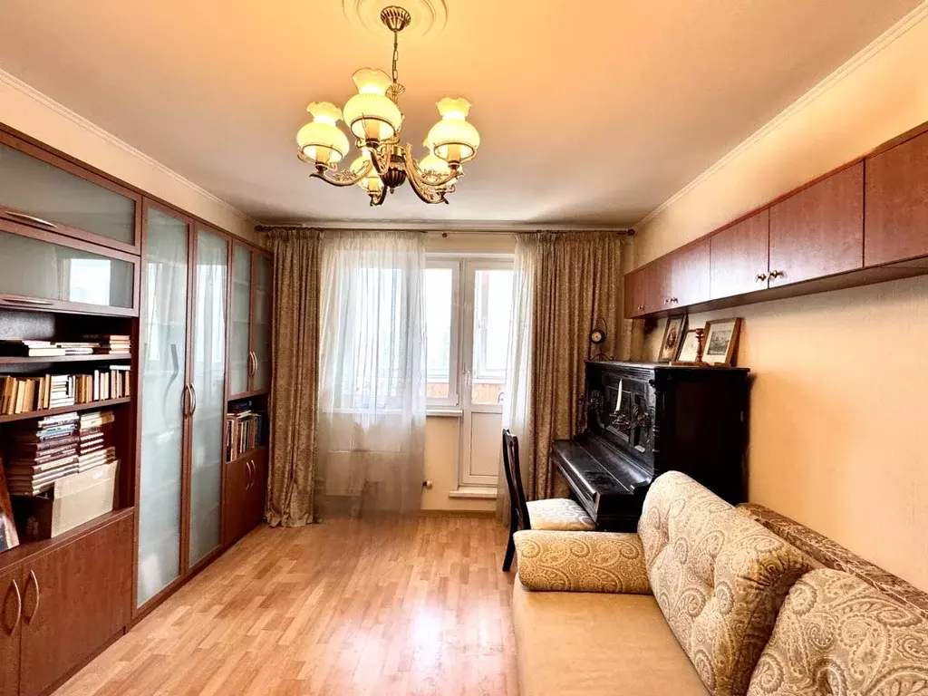 2-к кв. Москва Профсоюзная ул., 60 (50.7 м) - Фото 1