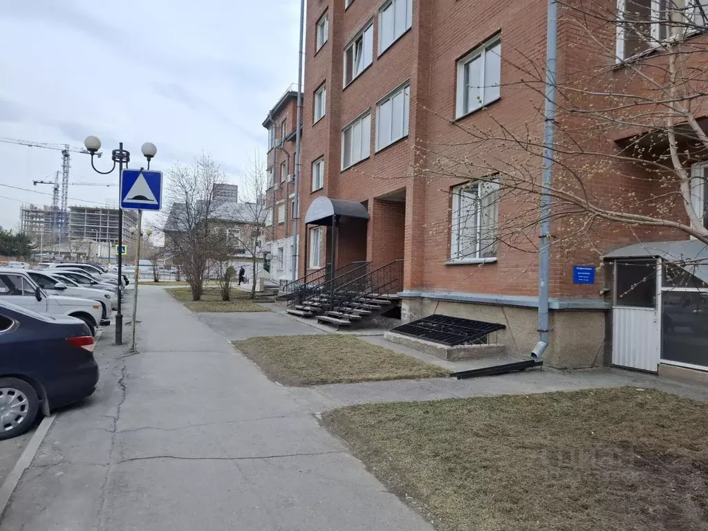 Помещение свободного назначения в Новосибирская область, Новосибирск ... - Фото 0