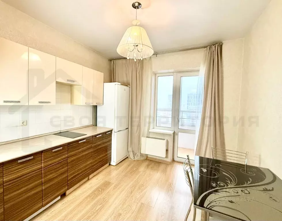 1-к кв. Свердловская область, Екатеринбург ул. Щорса, 105 (41.8 м) - Фото 2