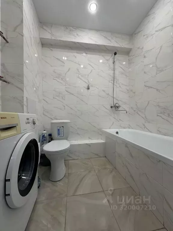 1-к кв. Иркутская область, Шелехов 10-й кв-л, 3 (35.0 м) - Фото 0