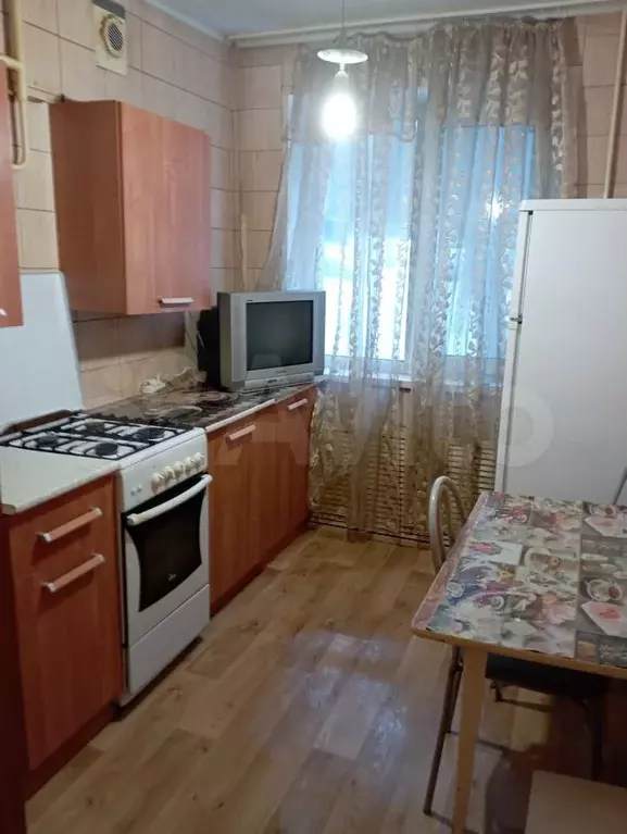 3-к. квартира, 65м, 1/9эт. - Фото 0