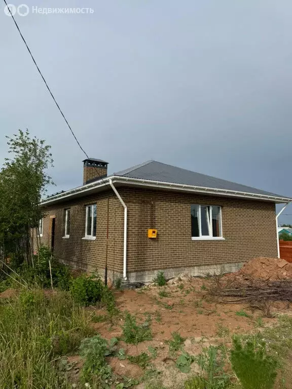 Дом в посёлок городского типа Богатые Сабы, улица Комарова, 21 (108 м) - Фото 1