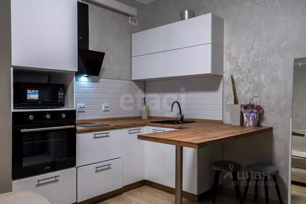 Студия Санкт-Петербург Октябрьская наб., 44 (22.9 м) - Фото 2