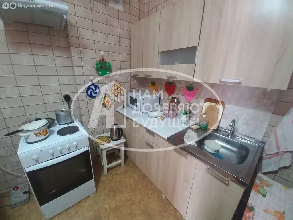 1-комнатная квартира: Кудымкар, улица Виталия Онькова, 24Б (35.8 м) - Фото 1