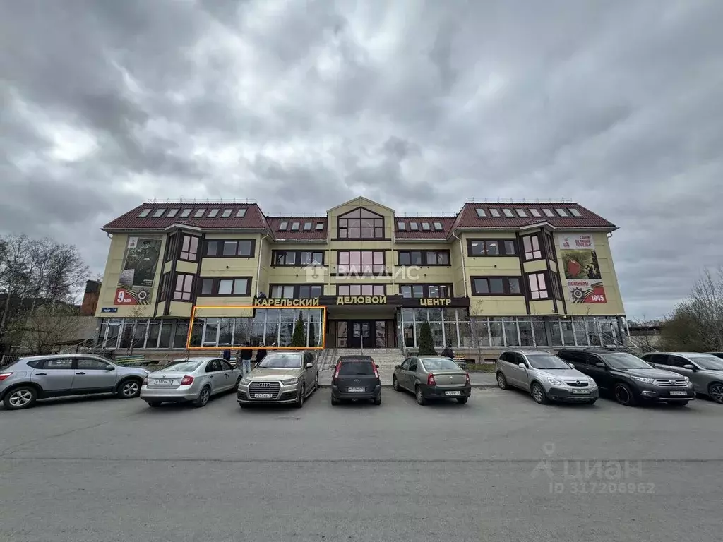 Помещение свободного назначения в Карелия, Петрозаводск ул. Калинина, ... - Фото 0