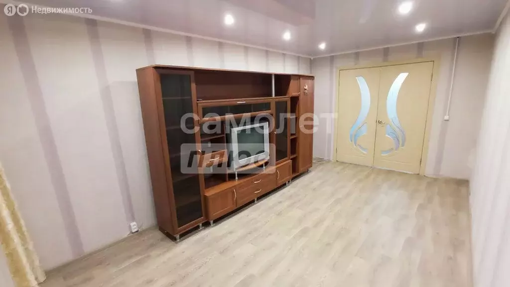 3-комнатная квартира: Кирово-Чепецк, улица Луначарского, 15/1 (63.7 м) - Фото 2