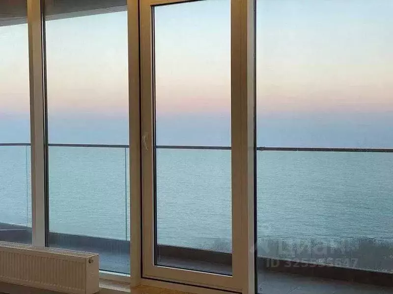 2-к кв. Крым, Ялта ул. Игнатенко, 9с1 (89.6 м) - Фото 0