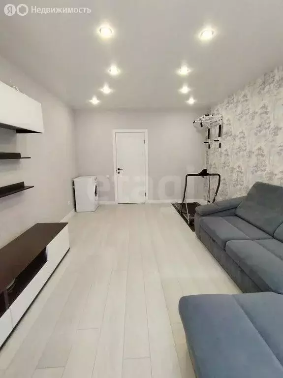 2-комнатная квартира: Пермь, Лядовская улица, 127Б (64.9 м) - Фото 2