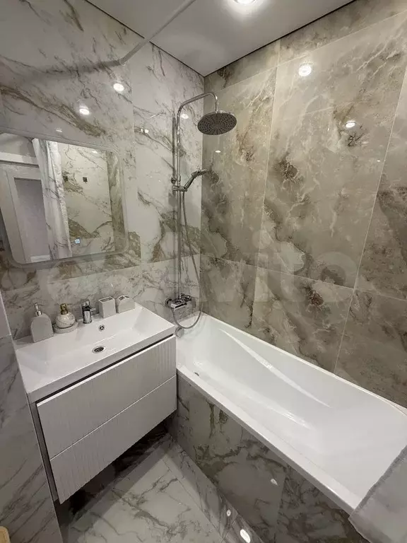 1-к. квартира, 45 м, 4/14 эт. - Фото 1