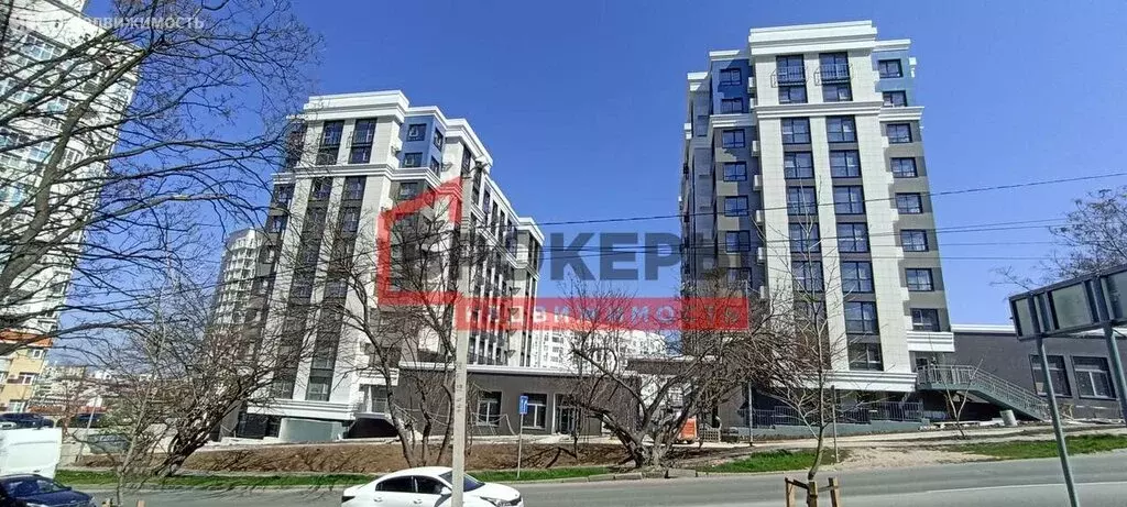 3-комнатная квартира: Севастополь, улица Степаняна, 2Б (91 м) - Фото 1