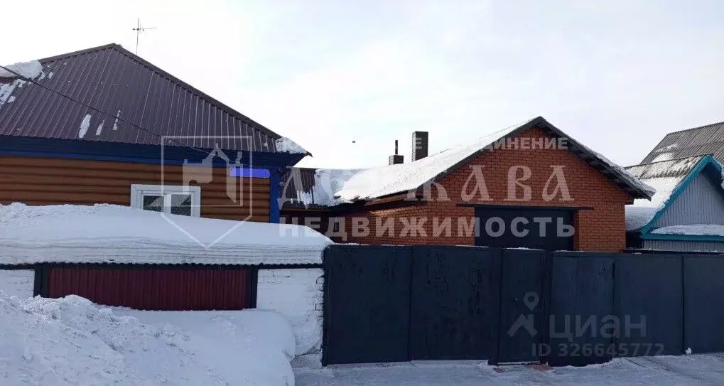 Дом в Кемеровская область, Полысаево г. Ленинск-Кузнецкий ... - Фото 1