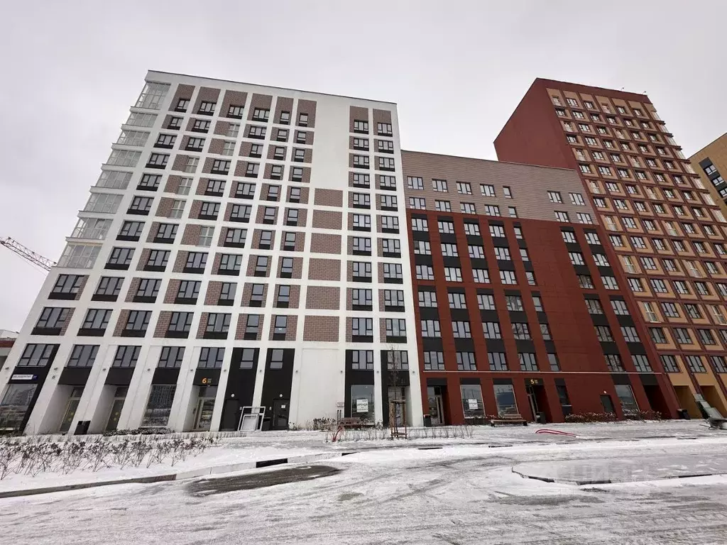 3-к кв. Свердловская область, Екатеринбург бул. Золотистый, 17 (74.0 ... - Фото 1