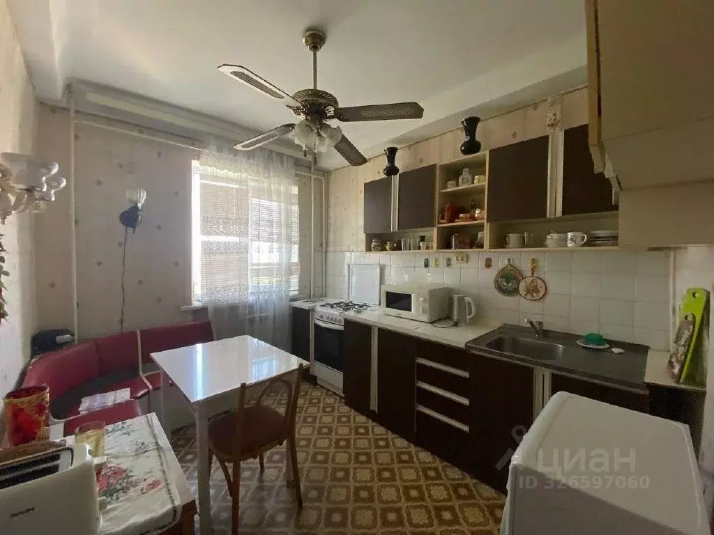 2-к кв. Севастополь пл. 50-летия СССР, 4/1 (52.0 м) - Фото 1