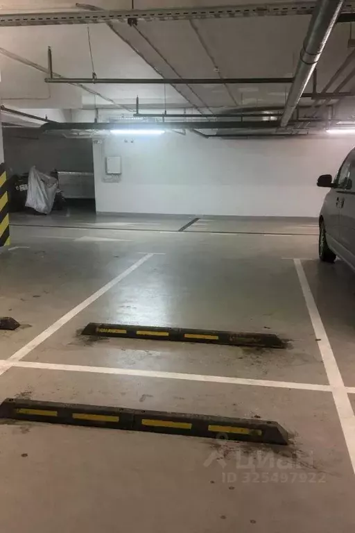 Гараж в Москва Карамышевская наб., 2А (13 м) - Фото 2