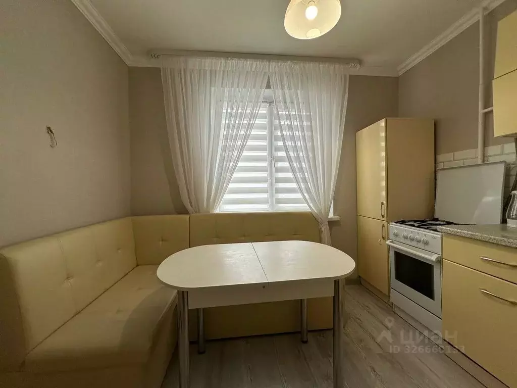 1-к кв. Оренбургская область, Оренбург Салмышская ул., 46/2 (32.2 м) - Фото 1