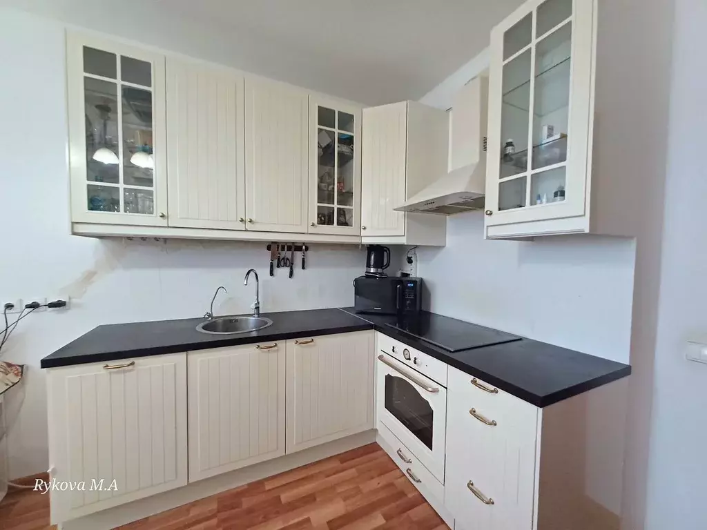 3-к кв. Свердловская область, Среднеуральск Лесная ул., 7 (79.0 м) - Фото 1