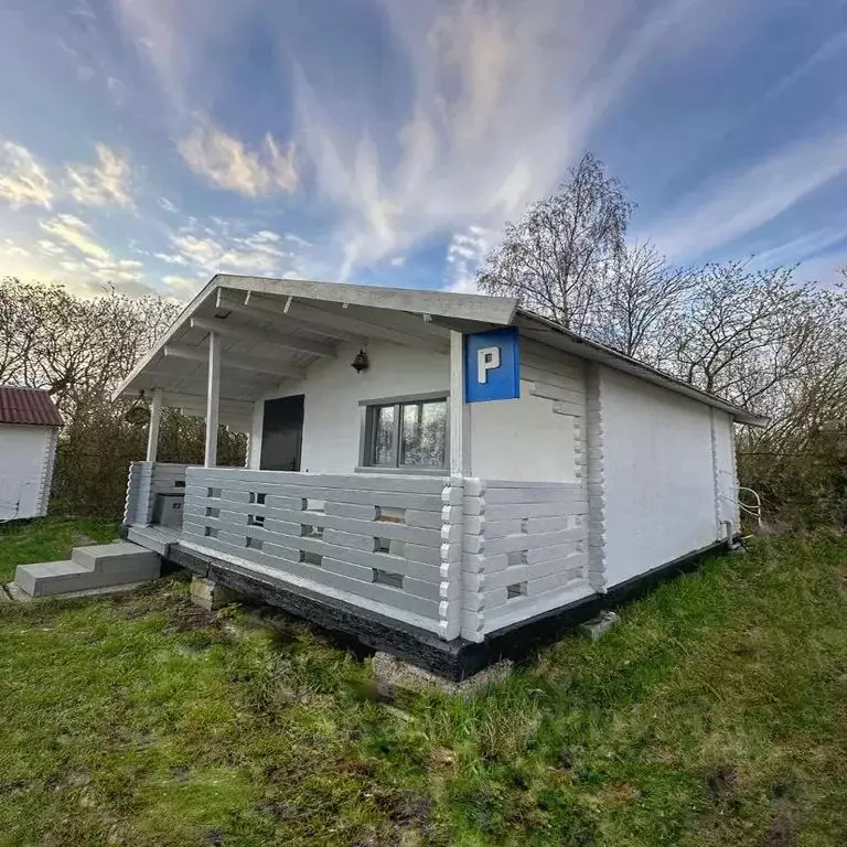 Дом в Ленинградская область, Волховский район, д. Иссад ул. ... - Фото 1