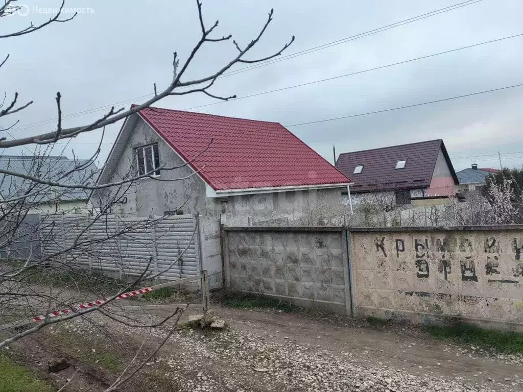 Дом в Симферопольский район, Мирновское сельское поселение, ... - Фото 1