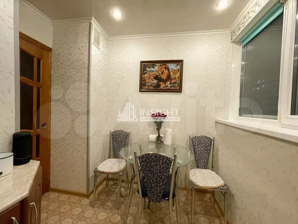 3-к. квартира, 60 м, 3/9 эт. - Фото 1