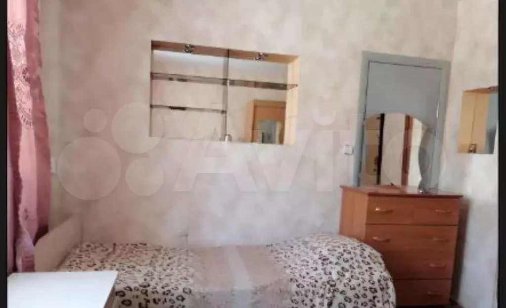 Комната 12 м в 5-к., 1/5 эт. - Фото 1
