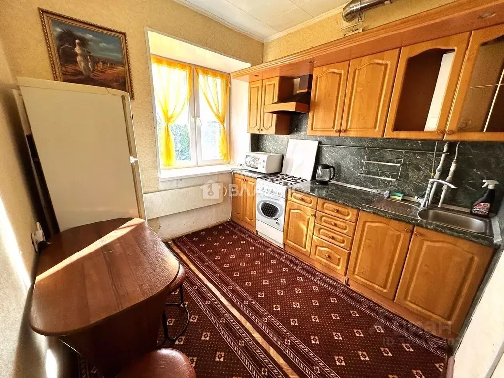 1-к кв. Калужская область, Дзержинский район, Товарково городское ... - Фото 1