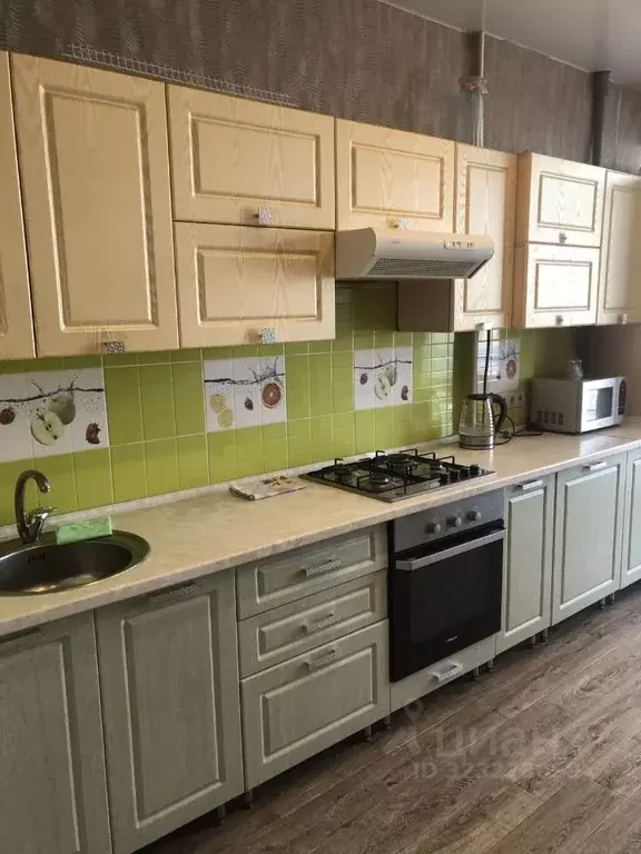 2-к кв. Севастополь ул. Руднева, 30А (80.0 м) - Фото 1