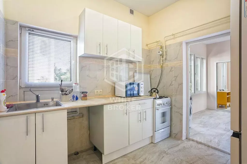 4-к кв. Крым, Ялта ул. Кирова, 12 (59.5 м) - Фото 1