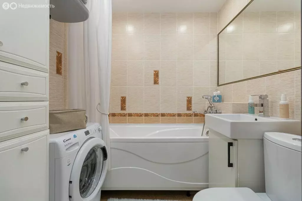 2-комнатная квартира: Тюмень, улица 25 Октября, 46 (42.1 м) - Фото 0