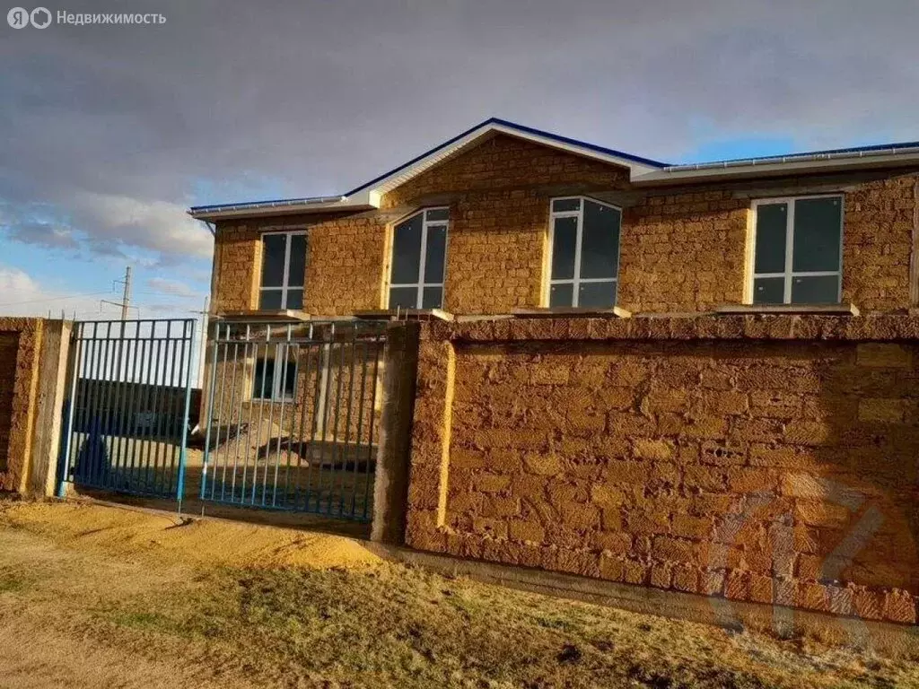 Дом в Прибрежное, Дачная улица, 168 (485 м) - Фото 1