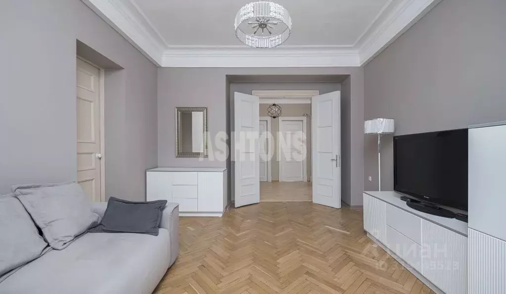 5-к кв. Москва Ростовская наб., 5 (110.0 м) - Фото 1