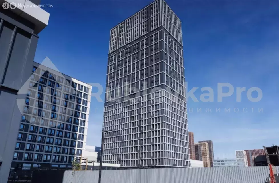 3-комнатная квартира: Москва, Новоостаповская улица, 16к1 (67.7 м) - Фото 1