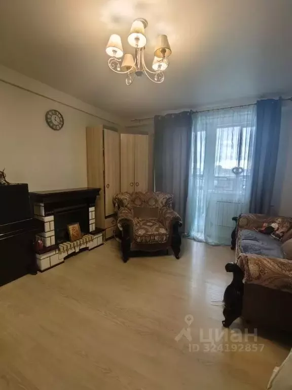 2-к кв. Свердловская область, Екатеринбург ул. Белореченская, 4 (68.9 ... - Фото 2