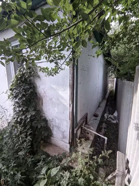 Дом в Ростовская область, Белокалитвинский район, пос. Горняцкий ... - Фото 1