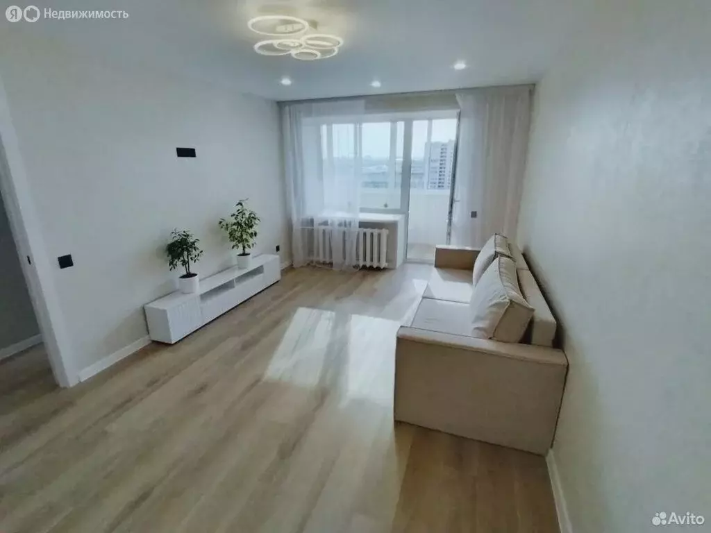 2-комнатная квартира: Йошкар-Ола, бульвар Чавайна, 13 (63 м) - Фото 1