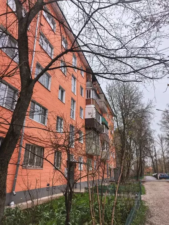2-к кв. Тульская область, Тула ул. Кутузова, 108 (45.0 м) - Фото 1