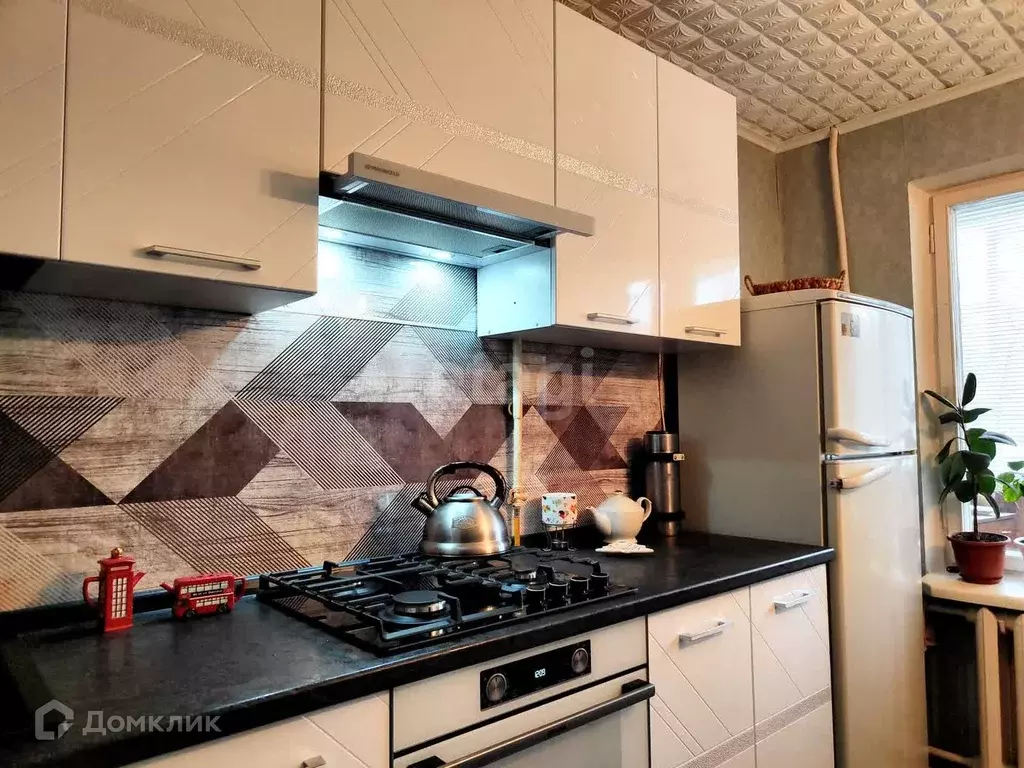 Продаётся 3-к квартира, 64.8 м - Фото 0