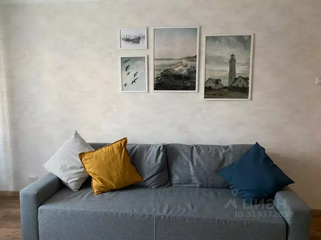 2-к кв. Красноярский край, Минусинск ул. Ванеева, 3 (45.0 м) - Фото 0
