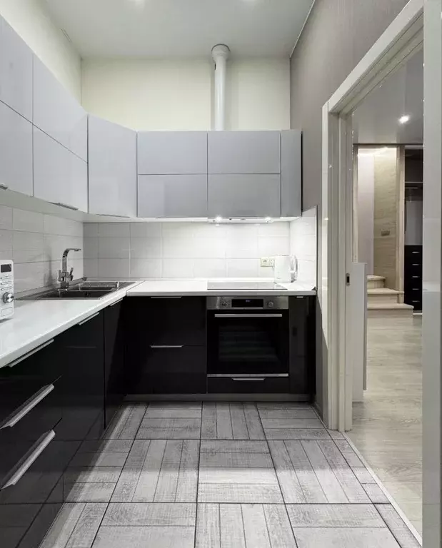 3-к кв. Санкт-Петербург ул. Глухая Зеленина, 6 (88.0 м) - Фото 1