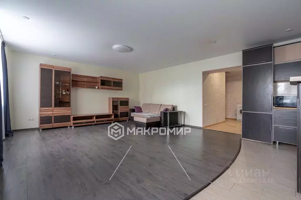 2-к кв. Татарстан, Казань ул. Мидхата Булатова, 5 (82.0 м) - Фото 2