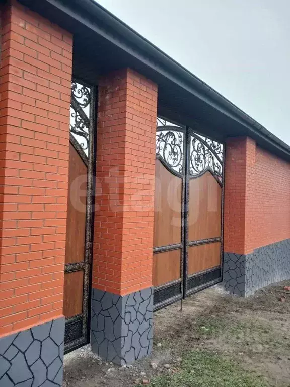 Дом в Ингушетия, Назрановский район, с. Экажево ул. Алихана Костоева ... - Фото 2