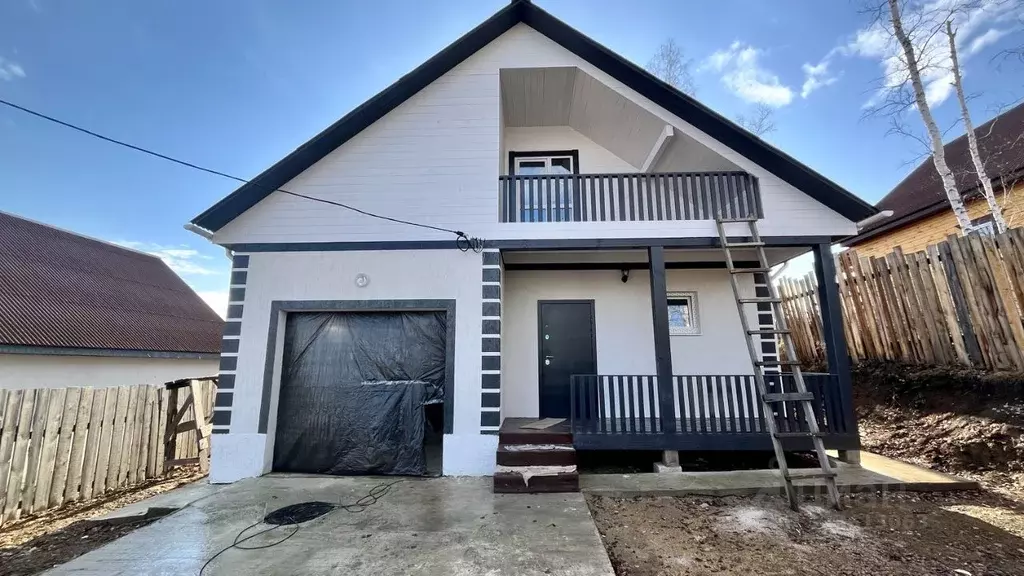 Дом в Иркутская область, Иркутский муниципальный округ, д. Карлук  ... - Фото 1